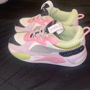 PUMA toddler size 10 c